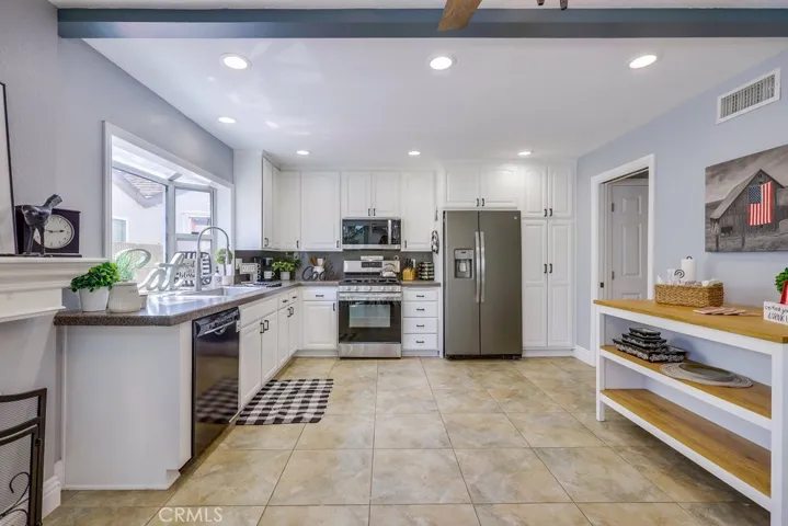 290 N Paseo Picaro, Anaheim Hills, California 92807