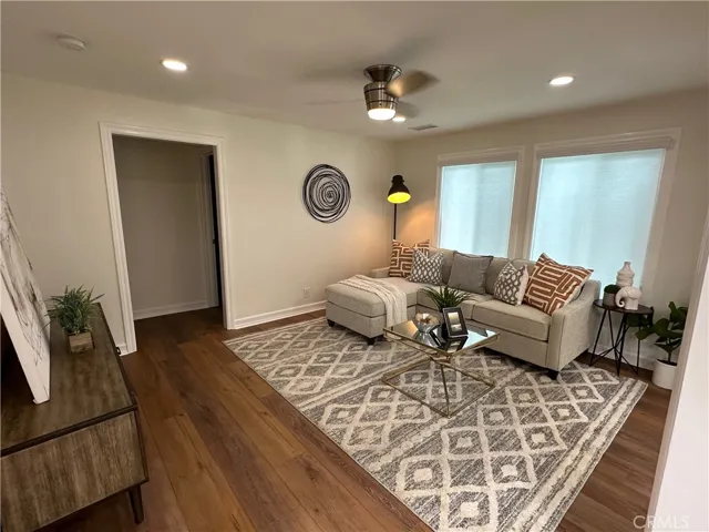 1745 Paloma Drive, Newport Beach, California 92660