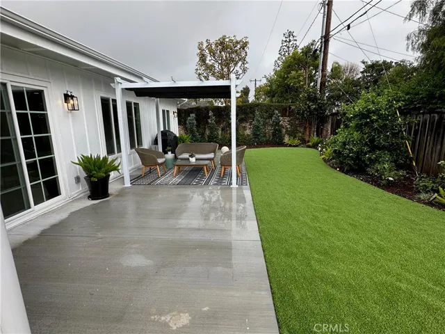 1745 Paloma Drive, Newport Beach, California 92660