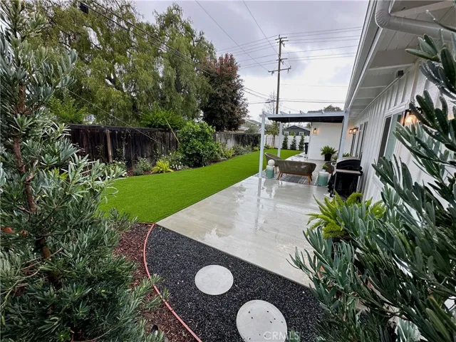 1745 Paloma Drive, Newport Beach, California 92660