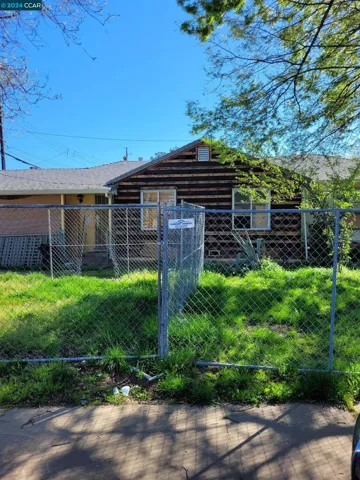 2901 16th Ave, Sacramento, California 95820