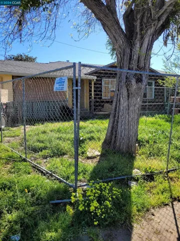 2901 16th Ave, Sacramento, California 95820