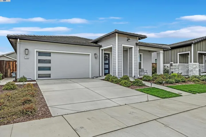 1163 Ambrose Dr, Manteca, California 95336