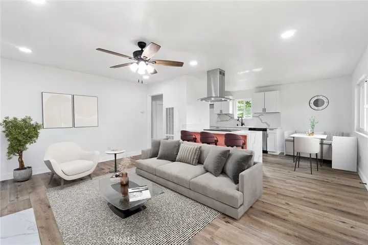 5346 E Tyler Avenue, Fresno, California 93727