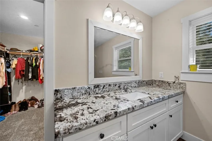 1858 Sparrow Road, Wrightwood, California 92397