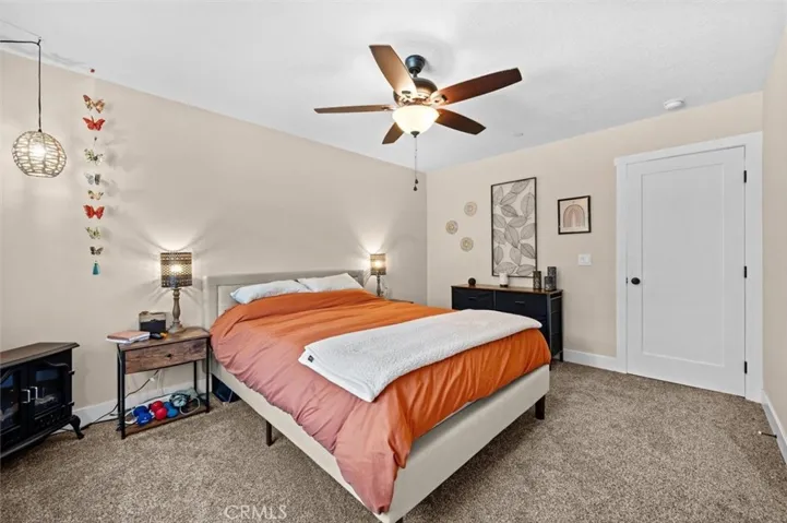 1858 Sparrow Road, Wrightwood, California 92397