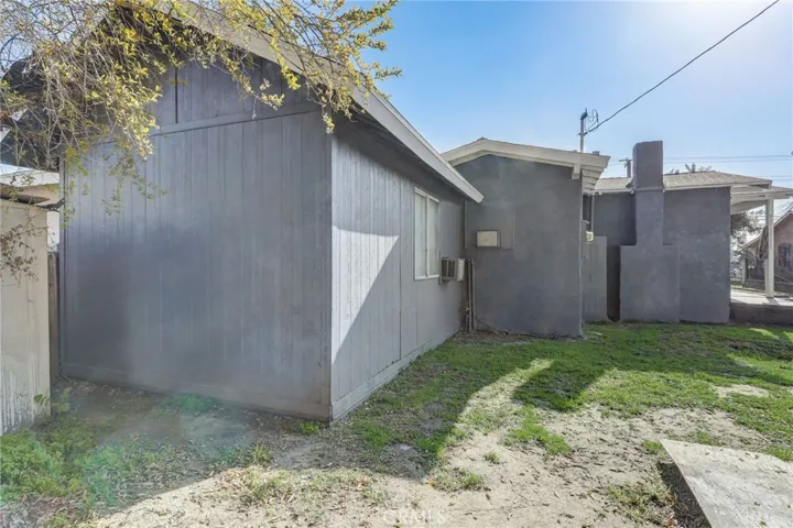 1264 Massachusetts Avenue, San Bernardino, California 92411