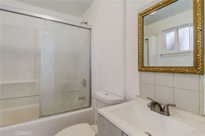 1264 Massachusetts Avenue, San Bernardino, California 92411