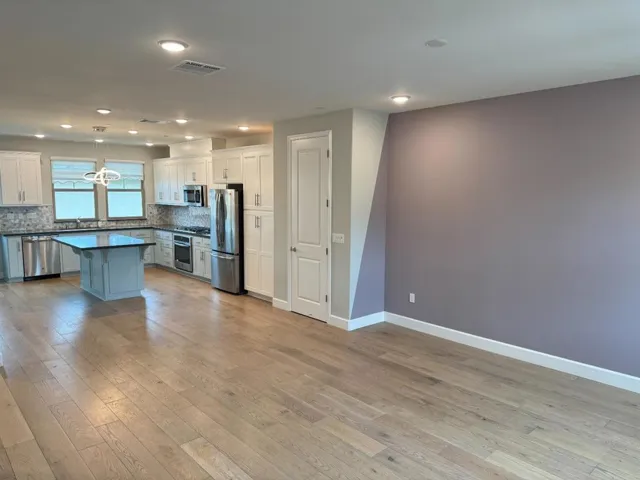 635 Cinnamon Circle, Mountain View, California 94043
