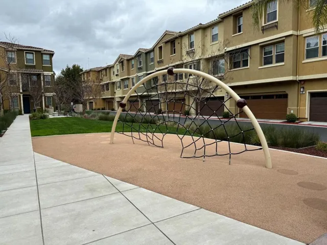 635 Cinnamon Circle, Mountain View, California 94043