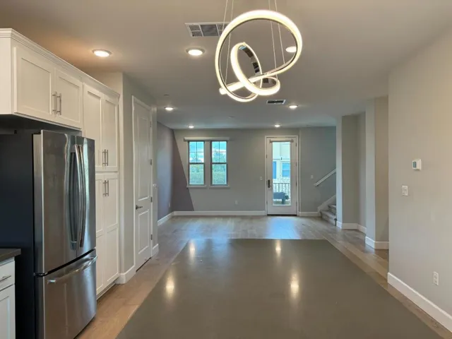 635 Cinnamon Circle, Mountain View, California 94043