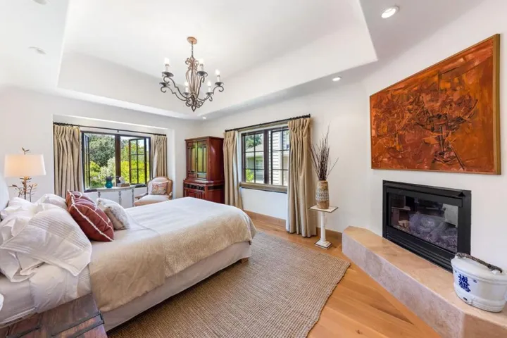 744 College Avenue, Menlo Park, California 94025