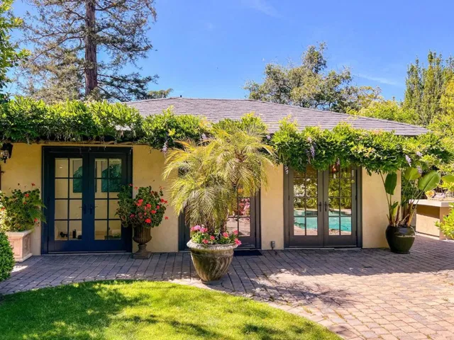 744 College Avenue, Menlo Park, California 94025