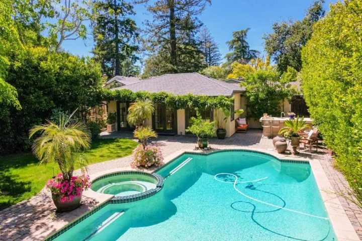 744 College Avenue, Menlo Park, California 94025