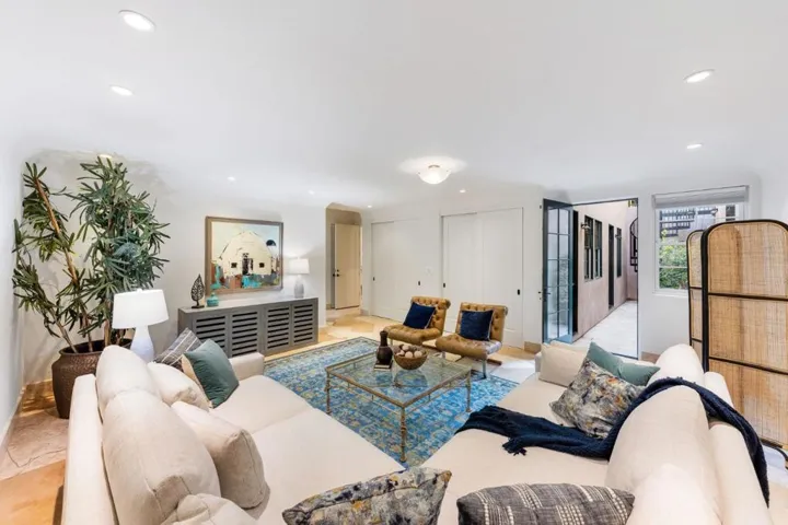 744 College Avenue, Menlo Park, California 94025