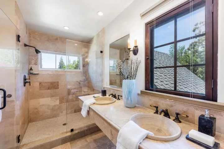 744 College Avenue, Menlo Park, California 94025
