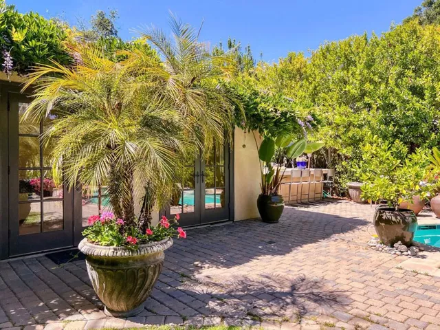 744 College Avenue, Menlo Park, California 94025