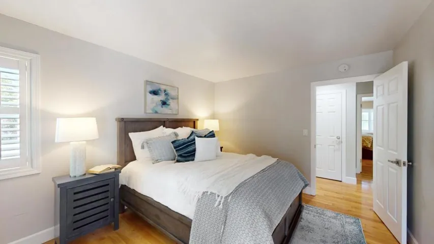 1280 Lincoln Avenue, Palo Alto, California 94301