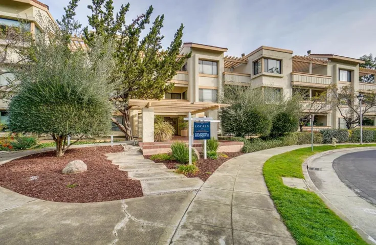 440 Cesano Court 107, Palo Alto, California 94306