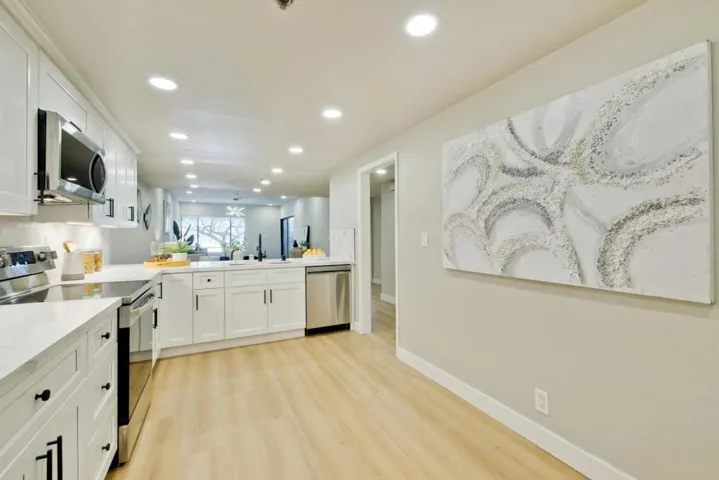 440 Cesano Court 107, Palo Alto, California 94306