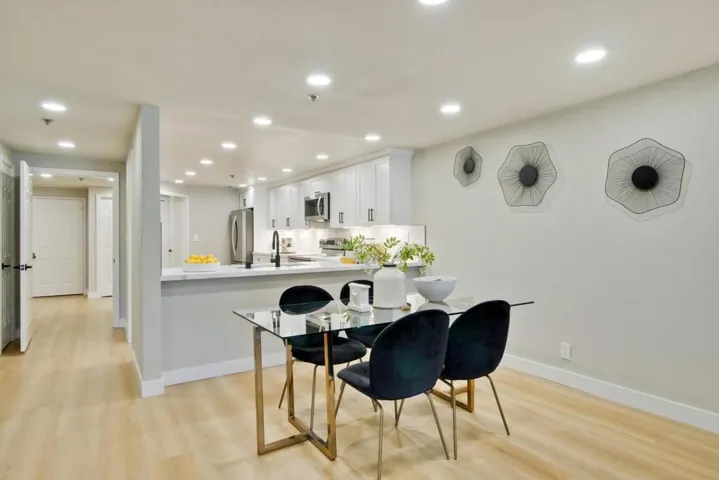 440 Cesano Court 107, Palo Alto, California 94306