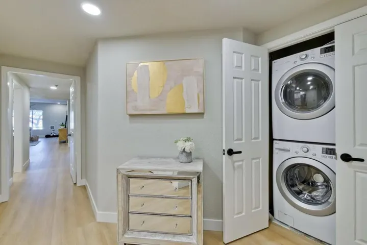 440 Cesano Court 107, Palo Alto, California 94306