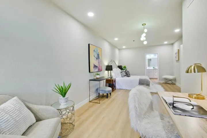 440 Cesano Court 107, Palo Alto, California 94306