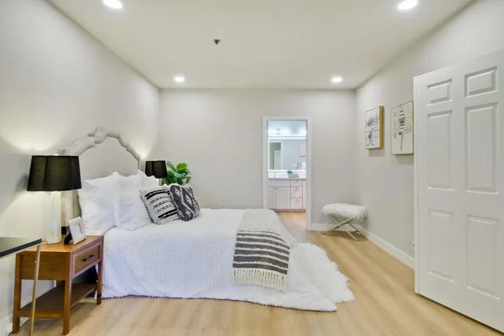 440 Cesano Court 107, Palo Alto, California 94306