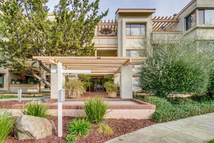 440 Cesano Court 107, Palo Alto, California 94306