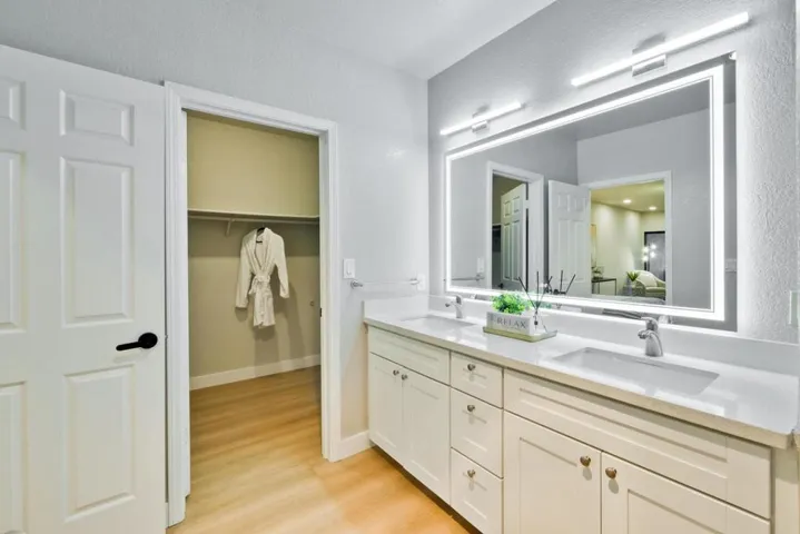 440 Cesano Court 107, Palo Alto, California 94306
