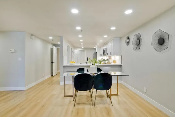 440 Cesano Court 107, Palo Alto, California 94306