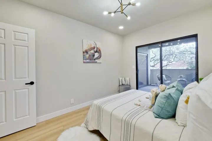 440 Cesano Court 107, Palo Alto, California 94306