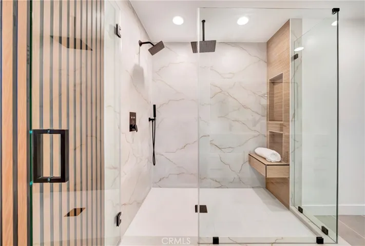 24131 Mobile Street, West Hills, California 91307