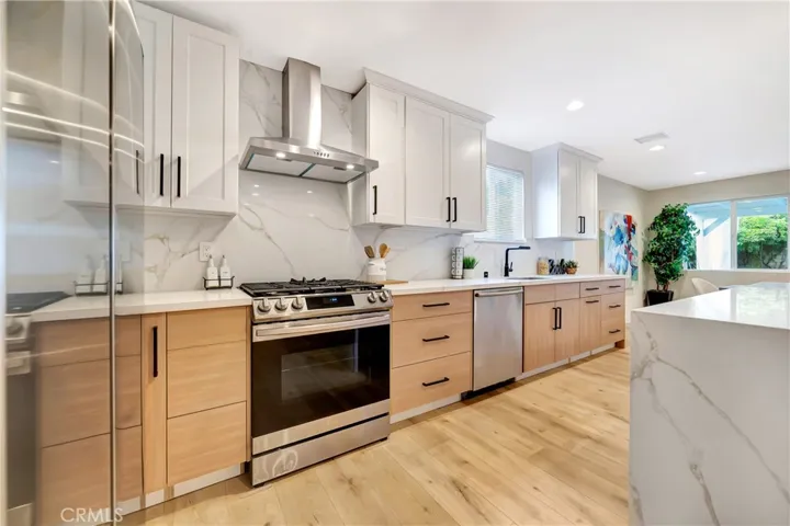 24131 Mobile Street, West Hills, California 91307