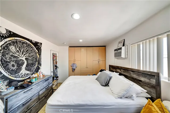 6735 Elmer Avenue 18, North Hollywood, California 91606
