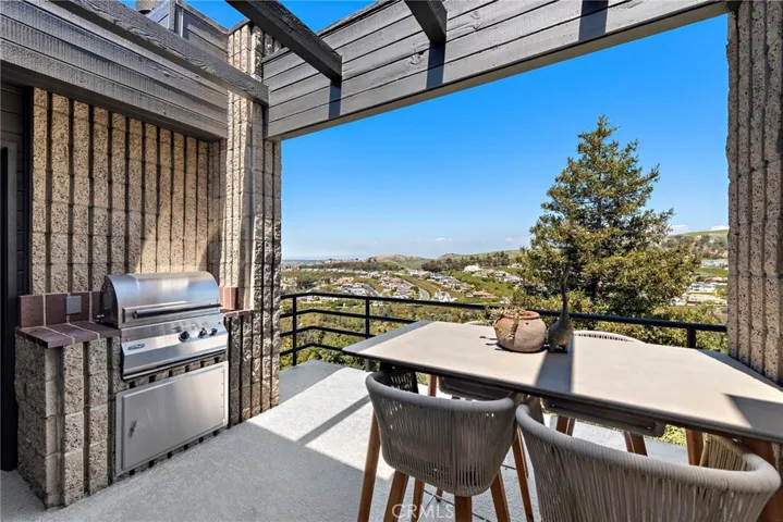 built in BBQ adjacent to the kitchen