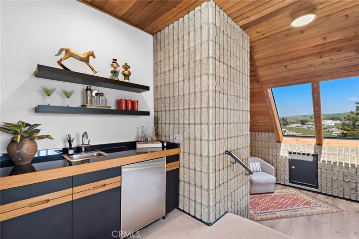 built in wet bar