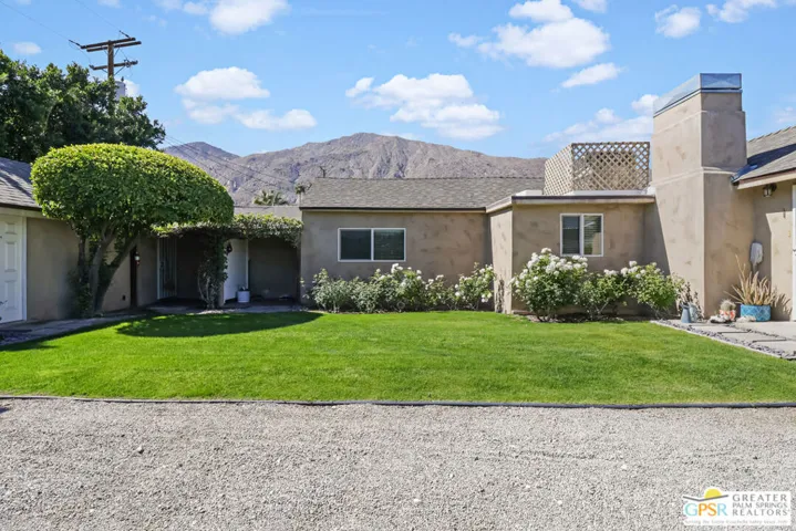 517 E Camino Parocela, Palm Springs, California 92264
