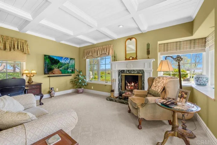 27 Shady Hill Lane, Fallbrook, California 92028