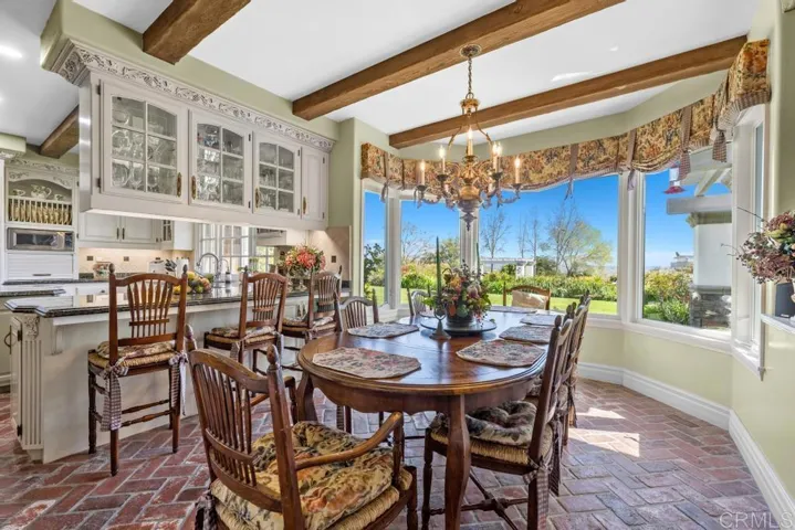 27 Shady Hill Lane, Fallbrook, California 92028