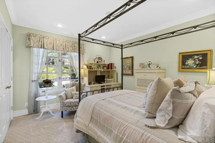 27 Shady Hill Lane, Fallbrook, California 92028