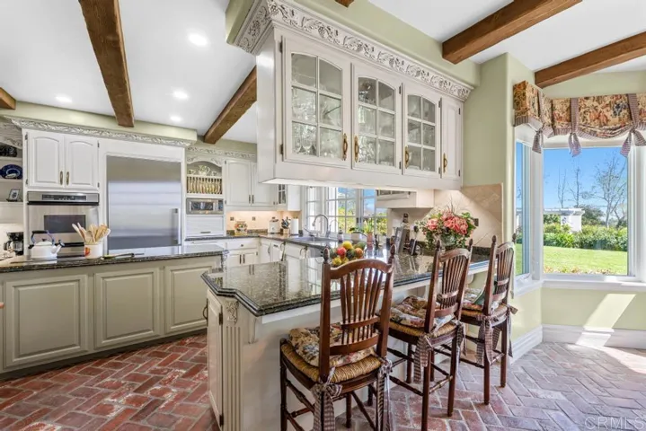 27 Shady Hill Lane, Fallbrook, California 92028