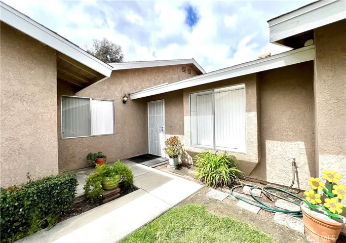 44671 La Paz Road, Temecula, California 92592