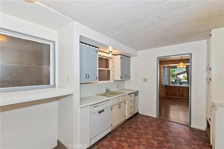 42163 Big Bear Boulevard, Big Bear Lake, California 92315