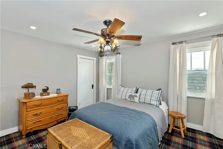 25713 State Highway 189, Twin Peaks, California 92391
