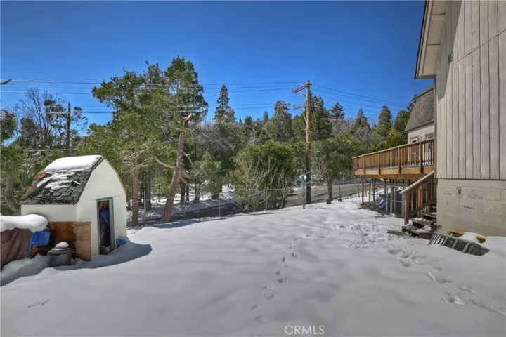 25713 State Highway 189, Twin Peaks, California 92391