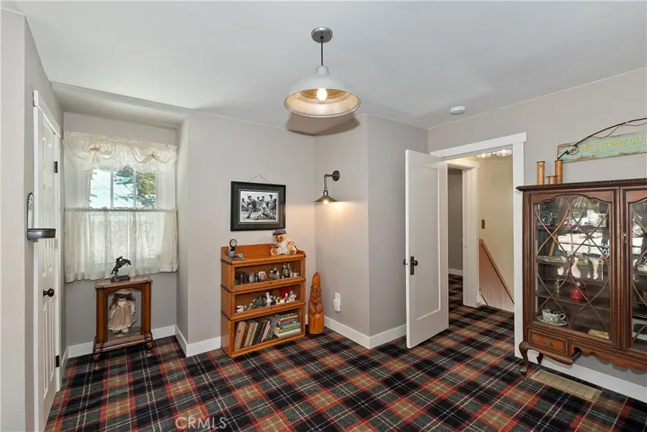 25713 State Highway 189, Twin Peaks, California 92391