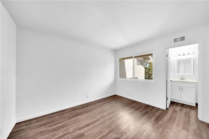 13 Snapdragon 7, Irvine, California 92604