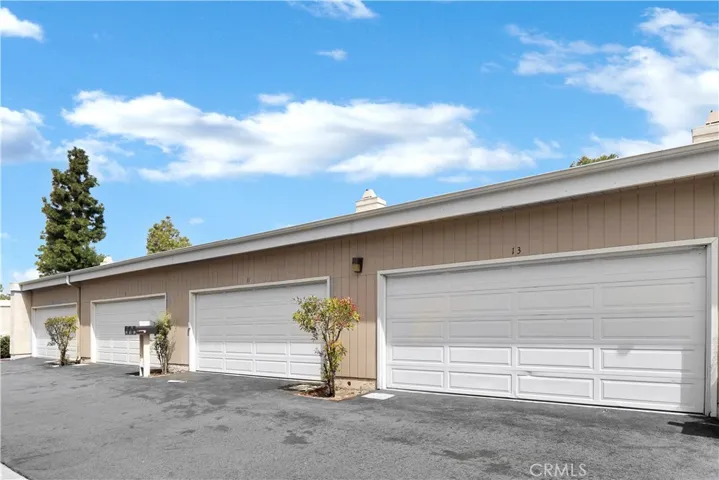 13 Snapdragon 7, Irvine, California 92604