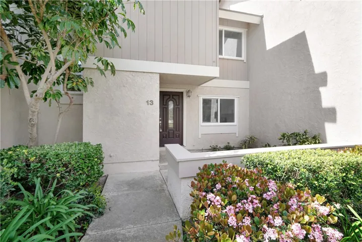 13 Snapdragon 7, Irvine, California 92604